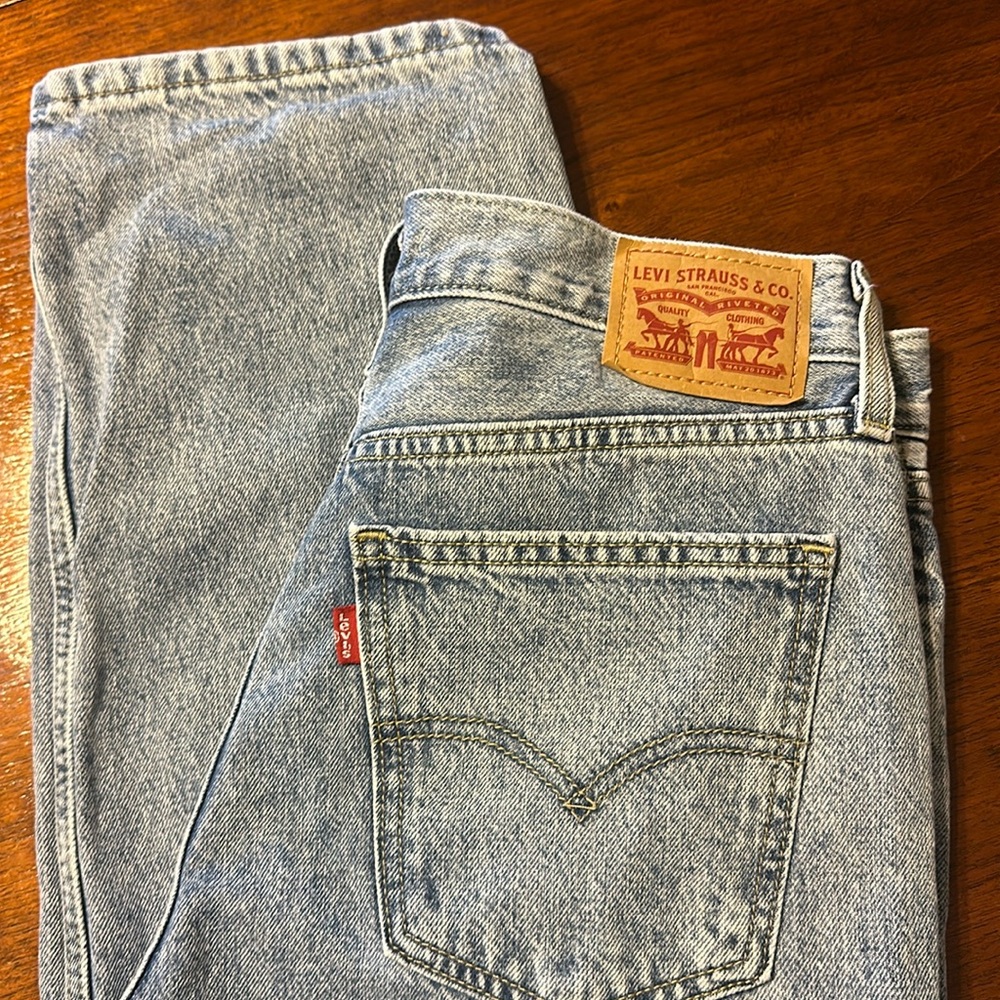 LEVIS LOW PRO STRAIGHT 28 jeans